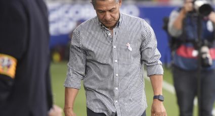 ¡Adiós Nacho Ambriz! así anunció el Huesca la despedida de su director técnico