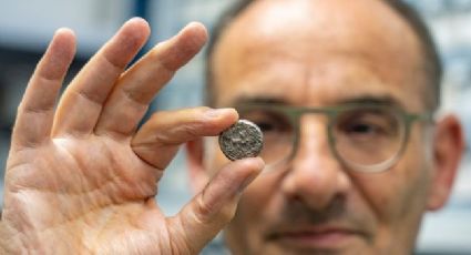 Niña descubre una moneda antigua de hace 2 mil años en Jerusalén