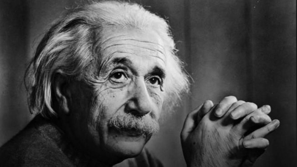 Albert Einstein, experto en teoría física