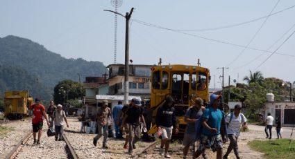 Reunifican a familia hondureña separada por el tren en su viaje a EU