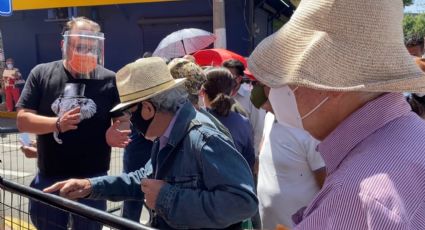 Suspenden durante media hora vacunación de adultos mayores en Toluca