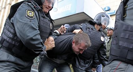 Más de mil detenidos en apoyo a Navalni