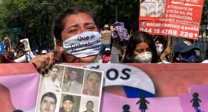 Madres y familias de desaparecidos marchan en CDMX
