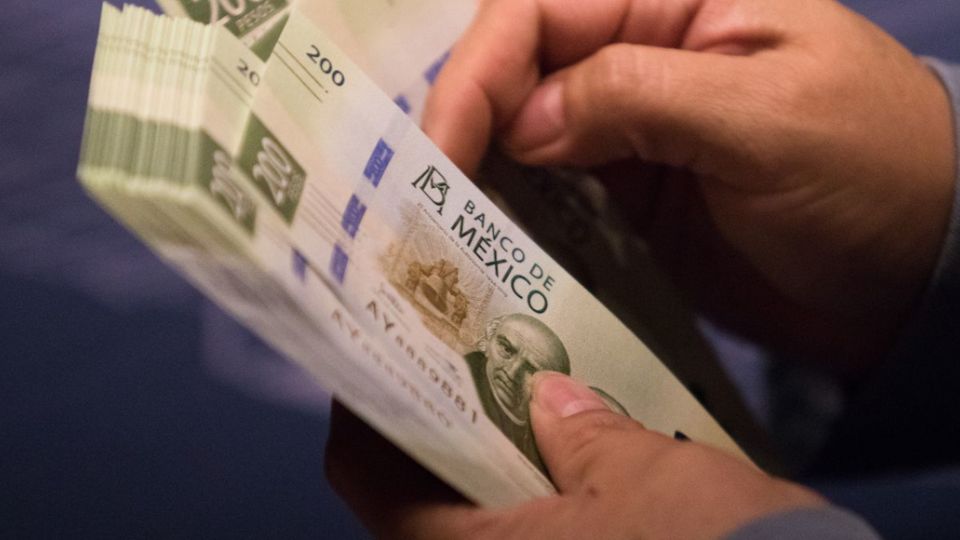La SHCP destaca que México ha sido reconocido por el manejo de la deuda pública.