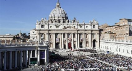 El Vaticano acepta bendición de parejas homosexuales, pero no las considera matrimonio