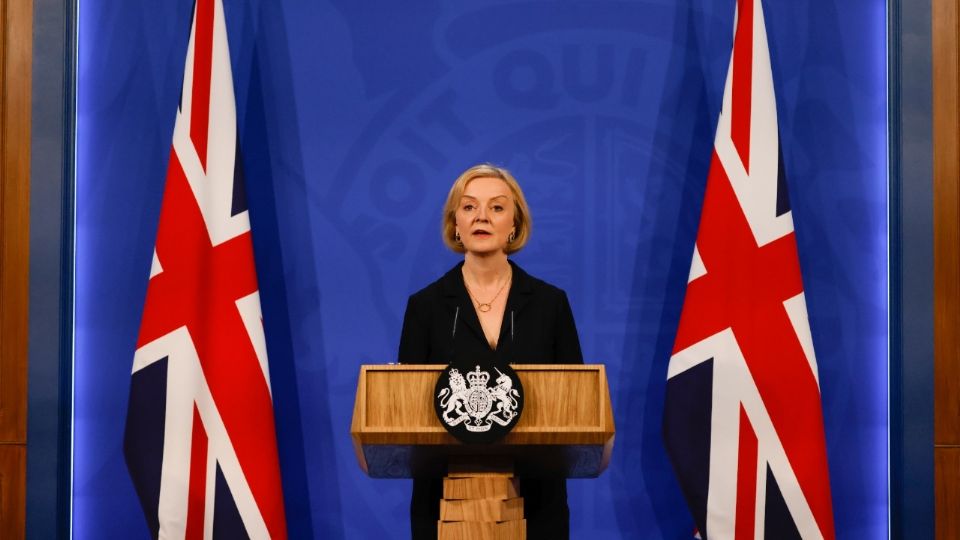 Liz Truss renunció como primera ministro del Reino Unido