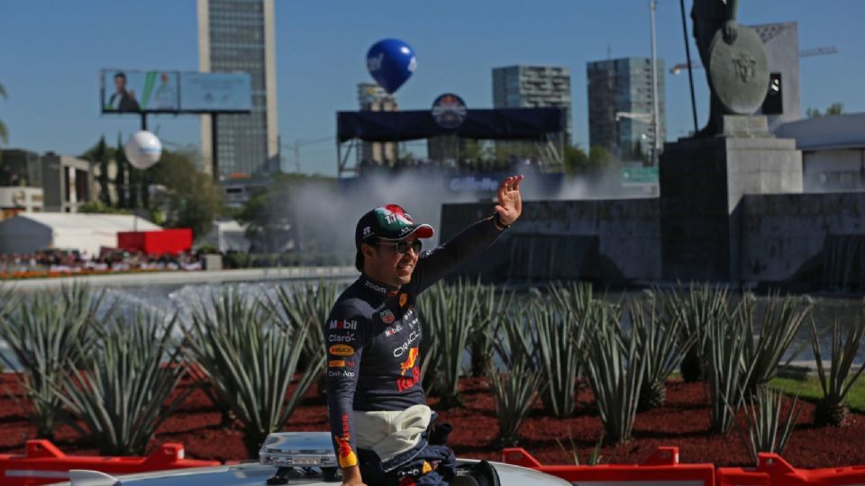 El piloto Tapatío de la Formula 1 Checo Pérez en Jalisco