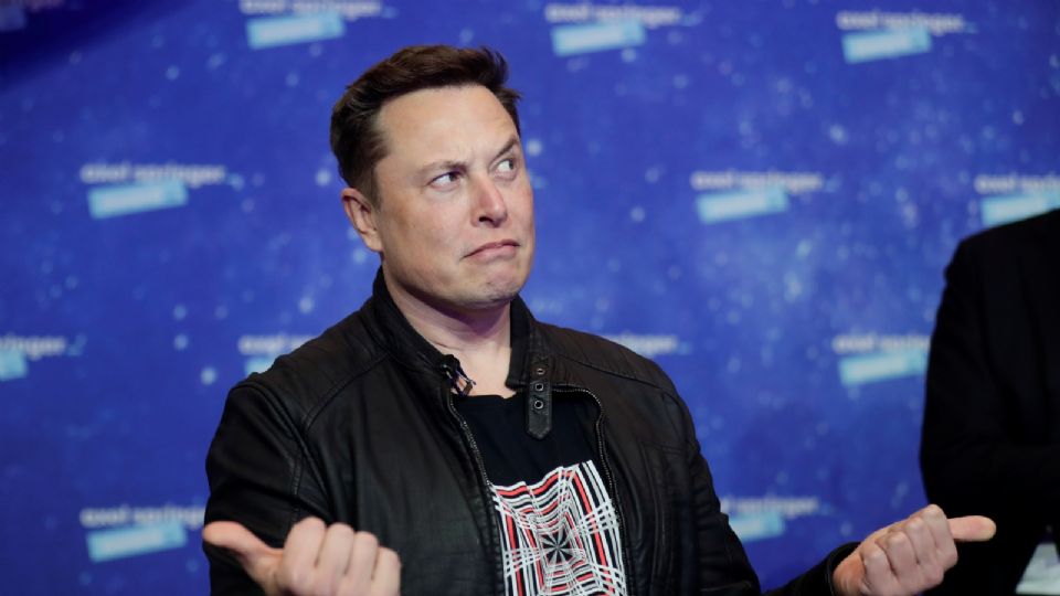 El multimillonario Elon Musk enfrenta ahora varias denuncias contra Twitter.