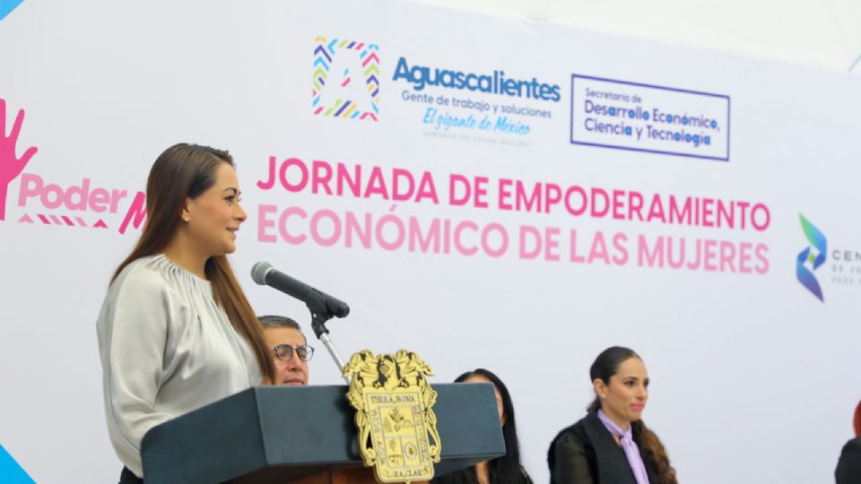 Tere Jiménez, gobernadora de Aguascalientes.