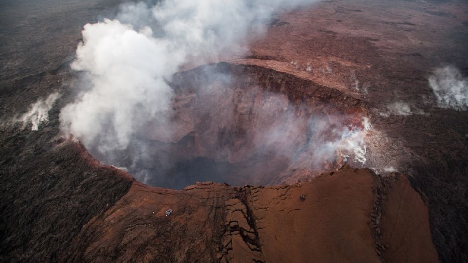 Mauna Loa ‘el volcán más grande del mundo’ hizo erupción.