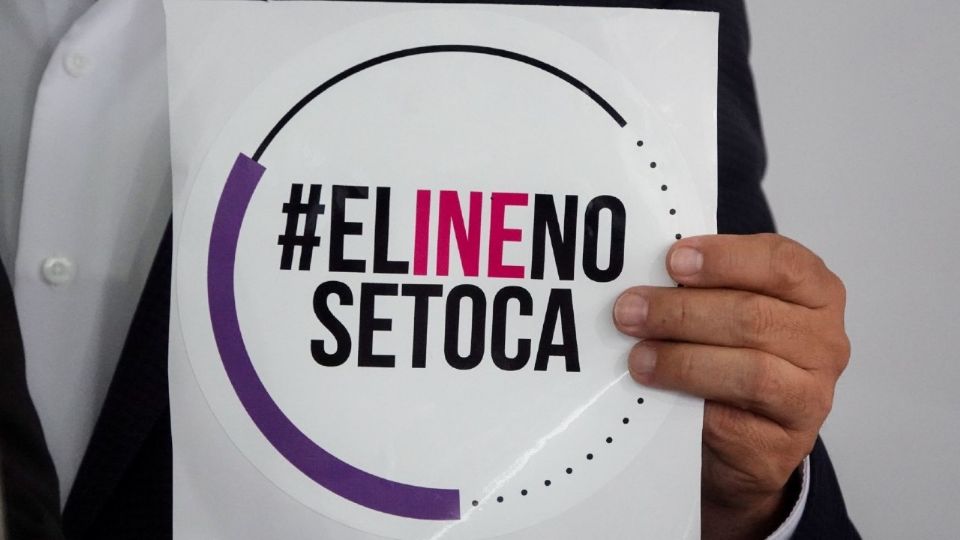 Pancarta de la marcha 'El INE no se toca'