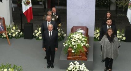 Homenaje a Miguel Barbosa: 'Hizo un buen trabajo y luchó por la democracia', así lo despidió AMLO