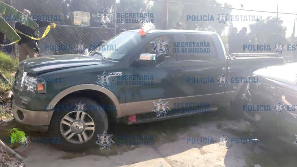 Se registró una persecución y enfrentamiento entre policías y presuntos delincuentes en Ecatepec.