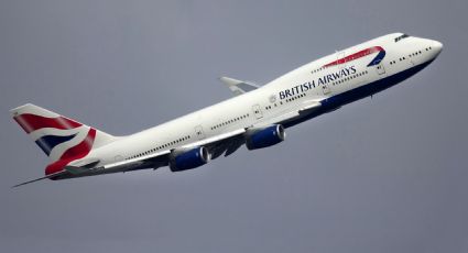 Piloto de British Airways evita trágico accidente al intentar aterrizar en Londres: VIDEO