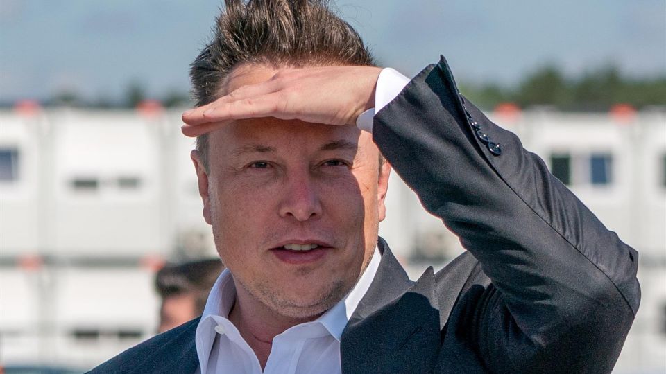 El CEO de TEsla adquirió la plataforma por 44 mil millones de dólares.