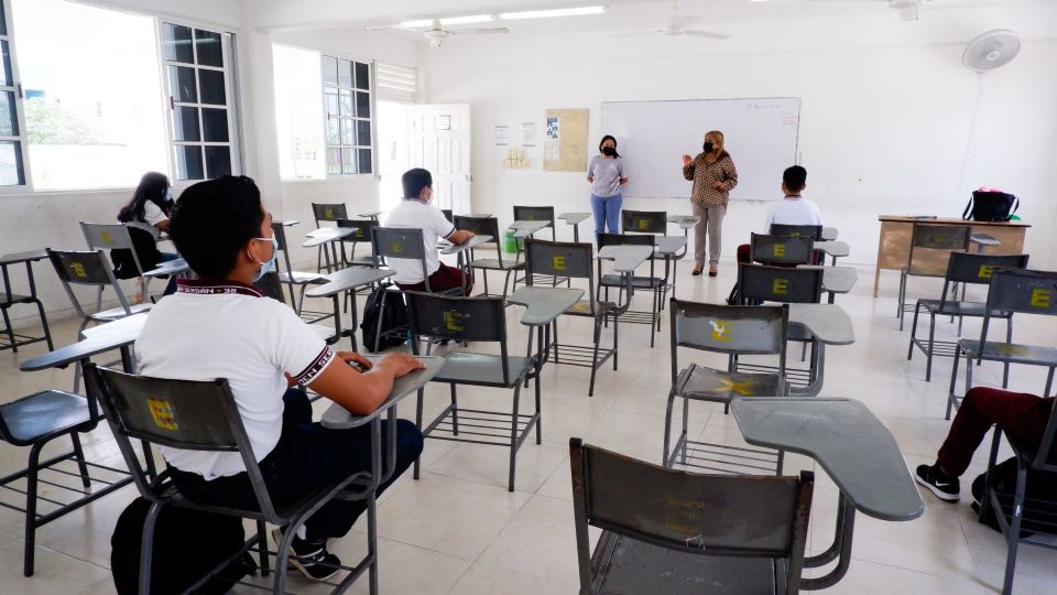 La UNPF critica la política educativa del Gobierno ante los resultados de la prueba Pisa.