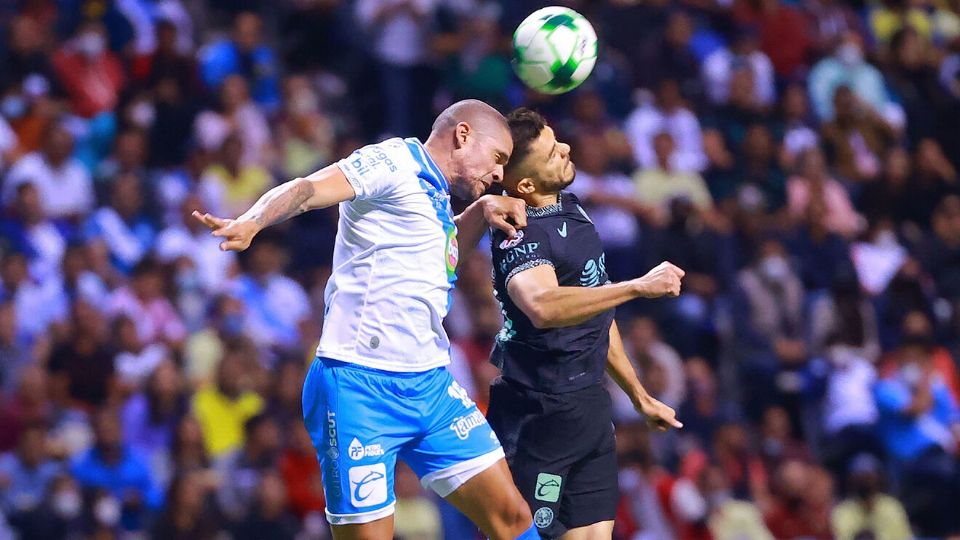 Puebla y América se enfrentarán en la cancha del Estadio Azteca.