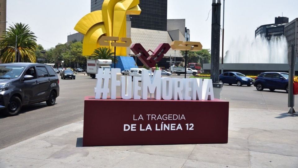 PAN en la CDMX colocó el antimonumento a las víctimas del accidente