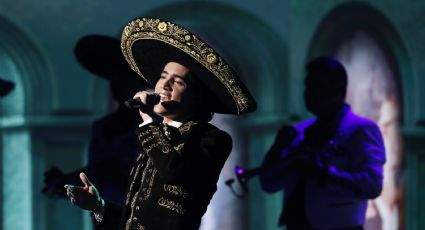 Atlas vs Pachuca: Alex Fernández entona Himno Nacional mexicano ¿se equivocó?