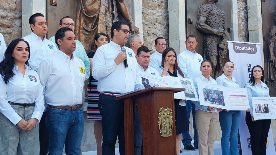 Diputados de Va por Aguascalientes denuncian que Morena se ha gastado entre 2.5 y 3.5 millones de pesos en hoteles.