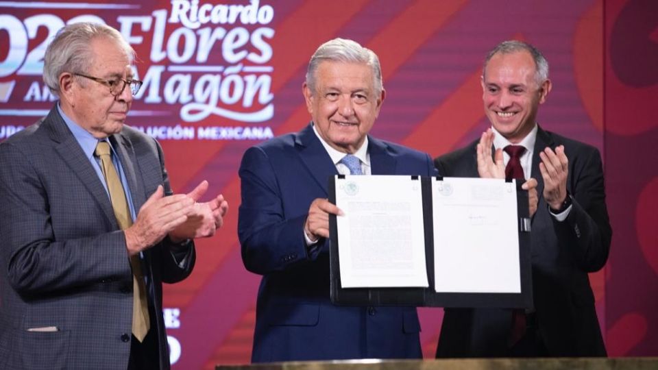 Jorge Alcocer, titular de Salud, AMLO, presidente de México y Hugo López-Gatell, subsecretario de Salud