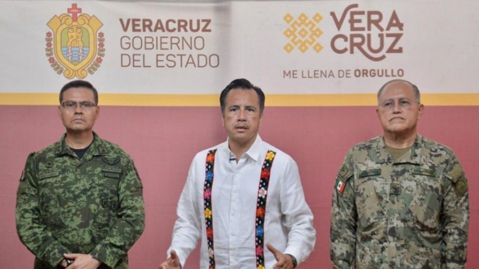 Cuitláhuac García Jiménez, gobernador de Veracruz, dice que se preparan para la llegada de los remanentes de 'Agatha'