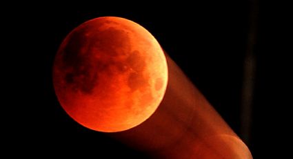 ¿Cuándo y dónde ver eclipse lunar total de mayo?