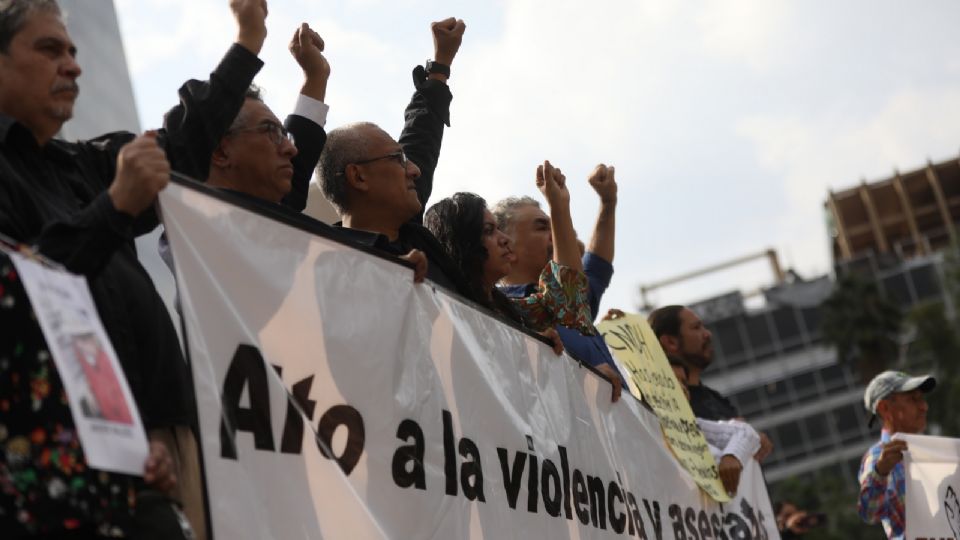 Varios periodistas protestan en contra del asesinato de colegas, Ciudad de México (México).