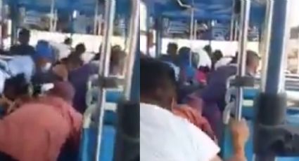 Pasajeros de un microbús se ocultan pecho tierra de una balacera en Acapulco: VIDEO