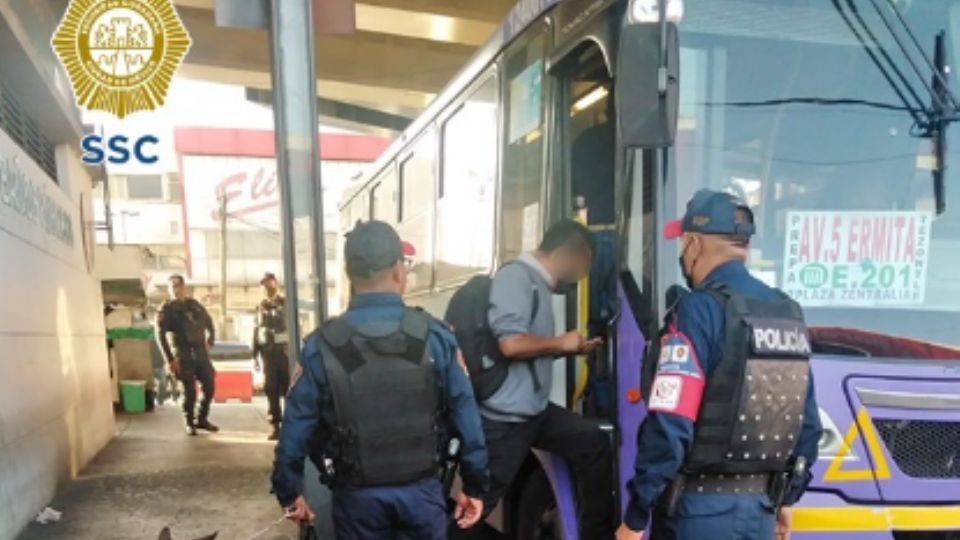 La SSC realiza operativo de vigilancia 'Pasajero Seguro'.