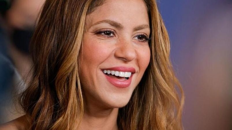 Un fan incómodo llenó de mensajes la casa de Shakira