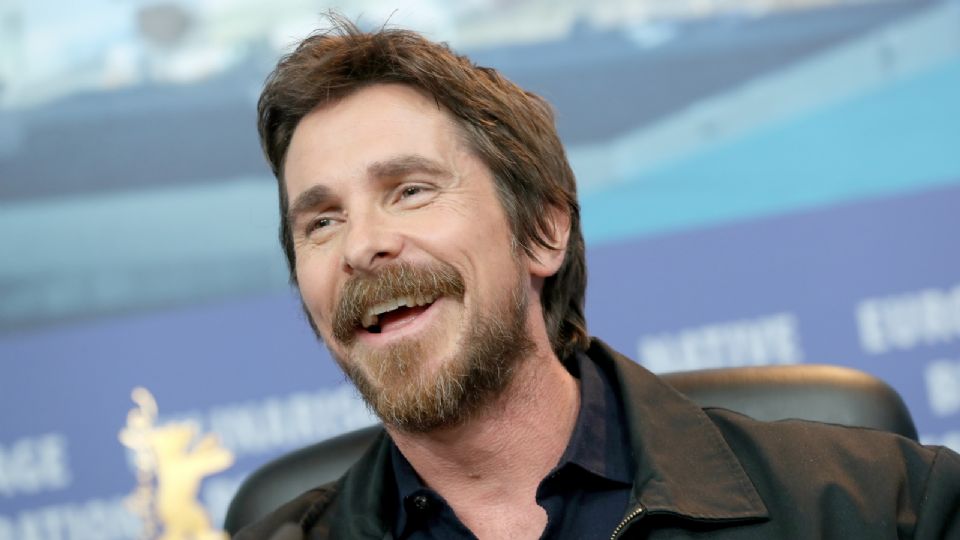 Christian Bale podría volver a ponerse el traje del Caballero de la Noche.