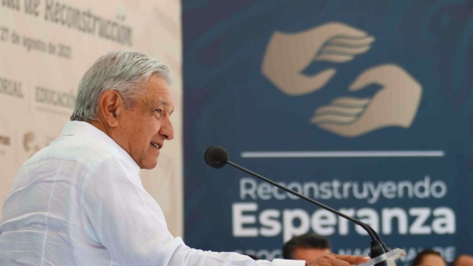 Andrés Manuel López Obrador en la entrega del Templo y Exconvento de Santo Domingo, en San Cristóbal de las Casas.