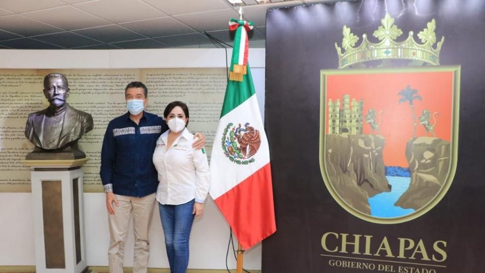 Rutilio Escandón, gobernador de Chiapas, se reunió con la titular de CNPC, Laura Velázquez.