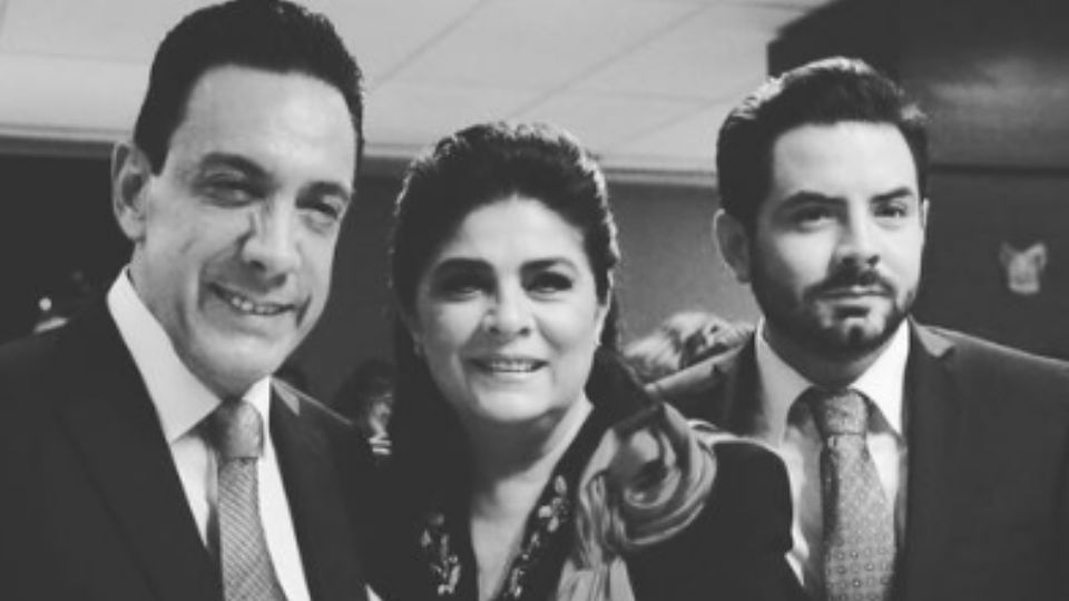 José Eduardo Derbez, Victoria Ruffo y Omar Fayad.