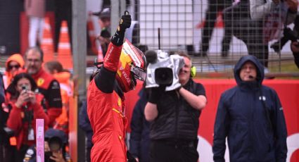 GP de Singapur de la F1: Carlos Sainz de Ferrari gana la carrera y acaba con el invicto de Red Bull