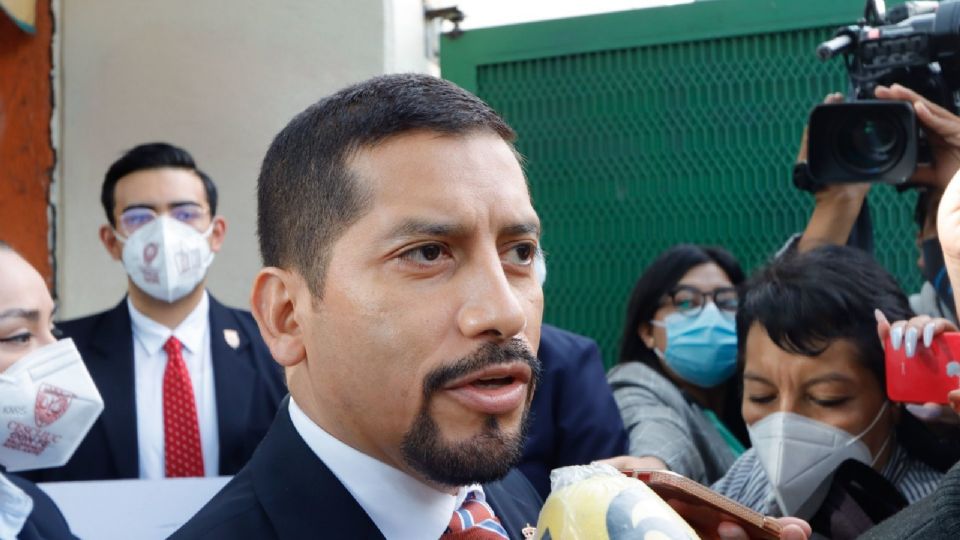 Teófilo Benítez abogado de las víctimas de la Linea 12