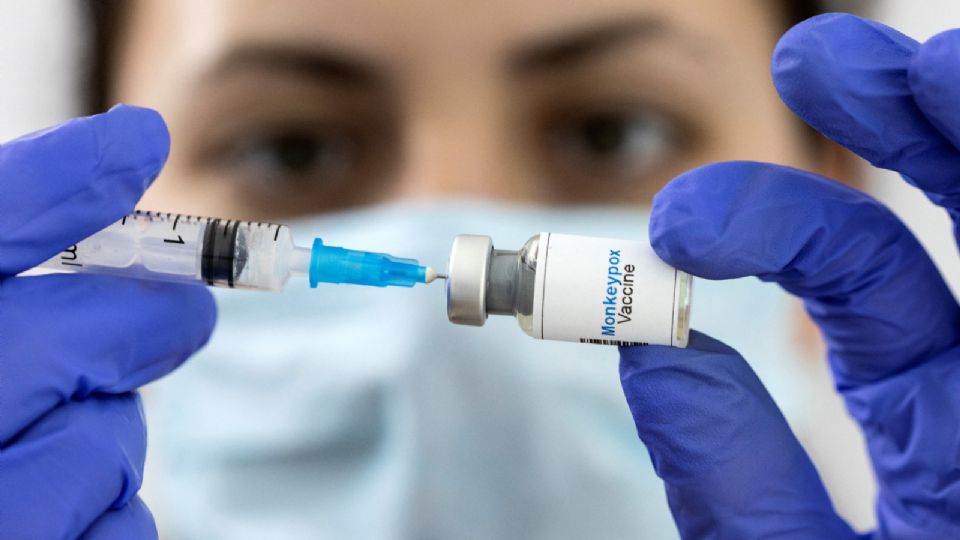 Hasta ahora hay tres vacunas aprobadas para su uso de emergencia contra la viruela del mono