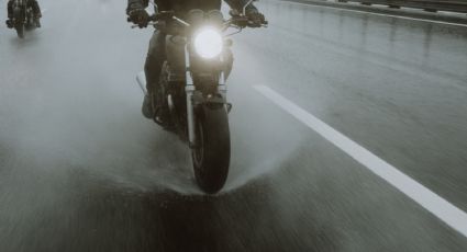 Un rayo impacta a motociclista en carretera Ahome-Mochis