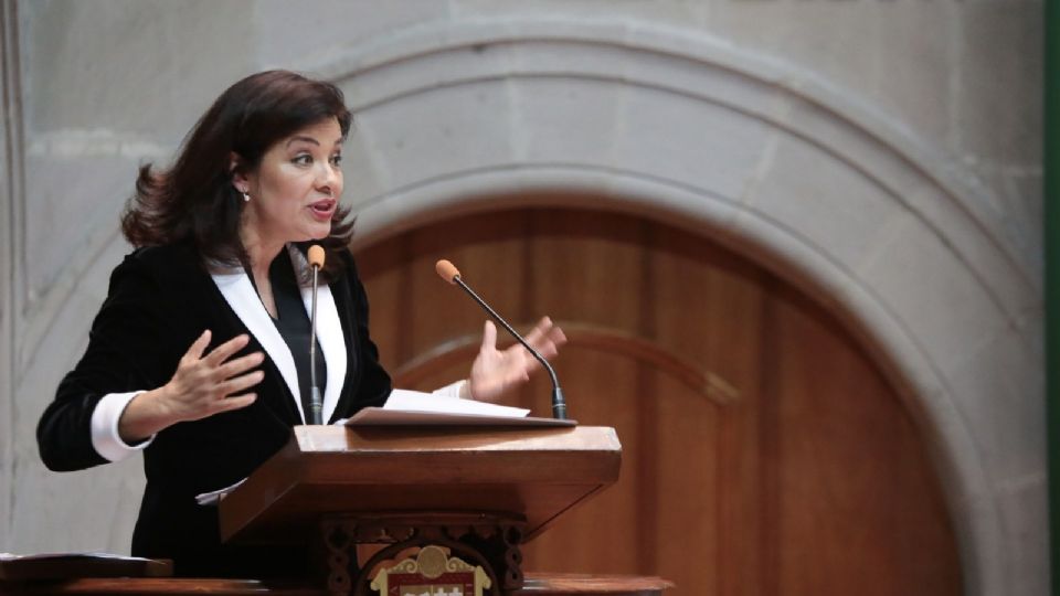 Martha Hilda González Calderón  titular de la Secretaría de las Mujeres en el Estado de México.