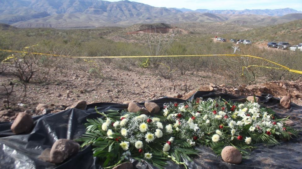 Adrián LeBarón pide a FGR investigar masacre de su familia como acto terrorista.