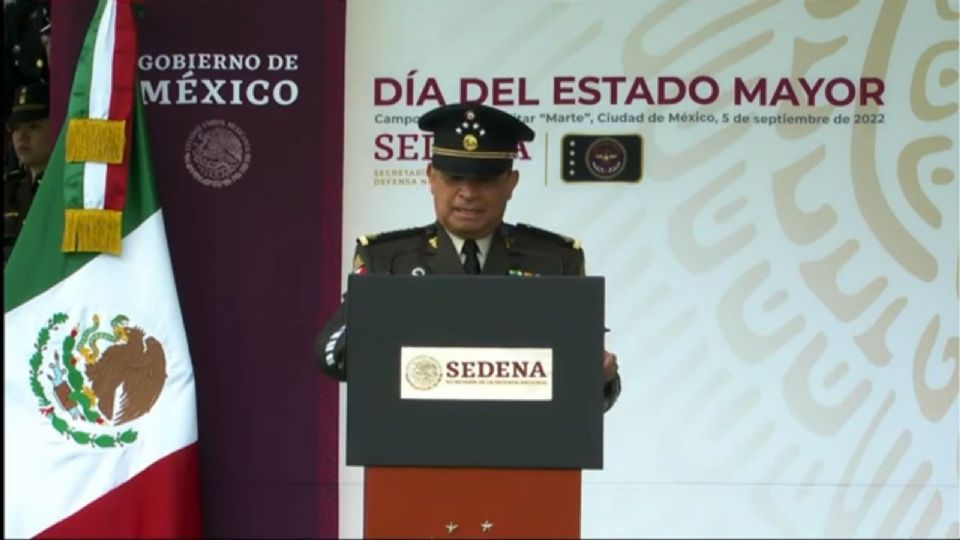 El titular de la Secretaría de la Defensa Nacional (Sedena), Luis Cresencio Sandoval González, durante su participación en la Ceremonia del “Día del Estado Mayor”.