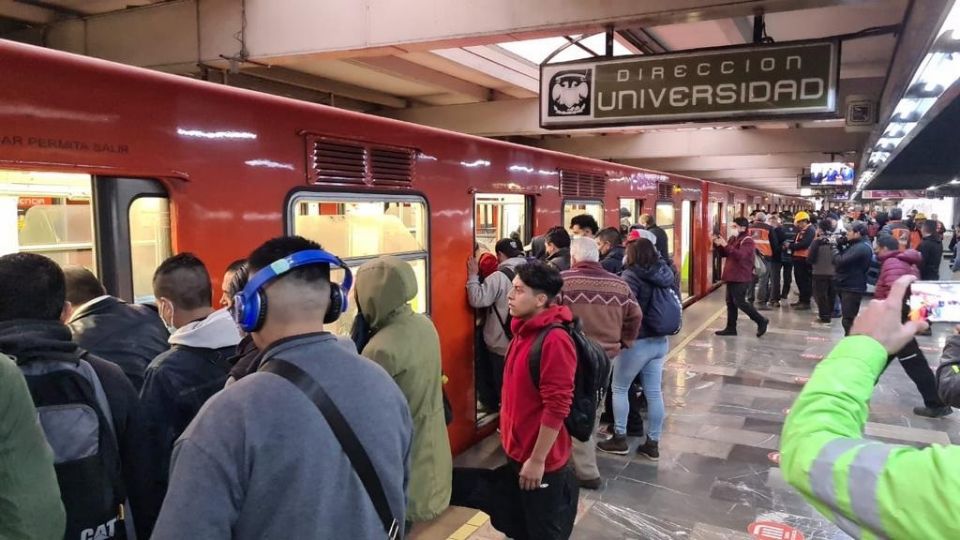 La línea 3 del metro pera ya en su totalidad, informa el STC.