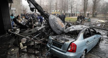 Mueren 14 tras caída de helicóptero en Ucrania; viabaja la cúpula del Ministerio del Interior