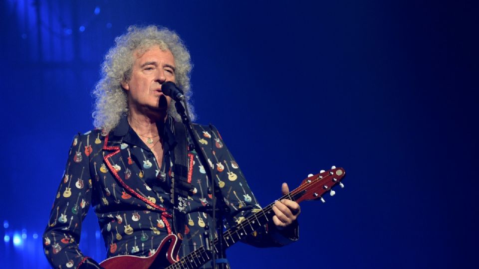 Brian May recibe el título de 'caballero'.