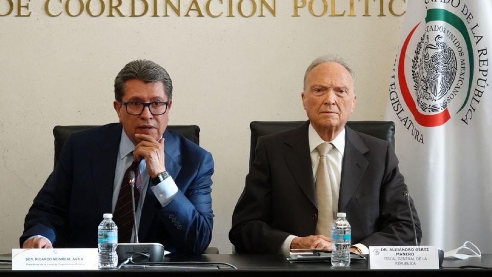 Ricardo Monreal, senador por Morena; y Alejandro Gertz Manero, fiscal General de la República.