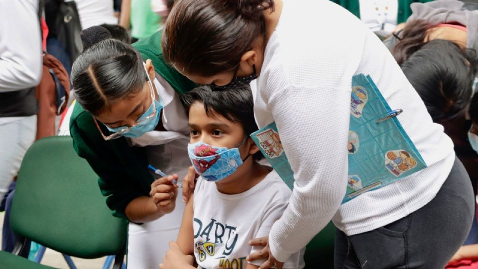 Vacunación de niños Covid en México.