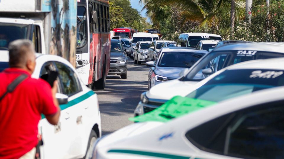 Uber puede operar sin problemas en Cancún.