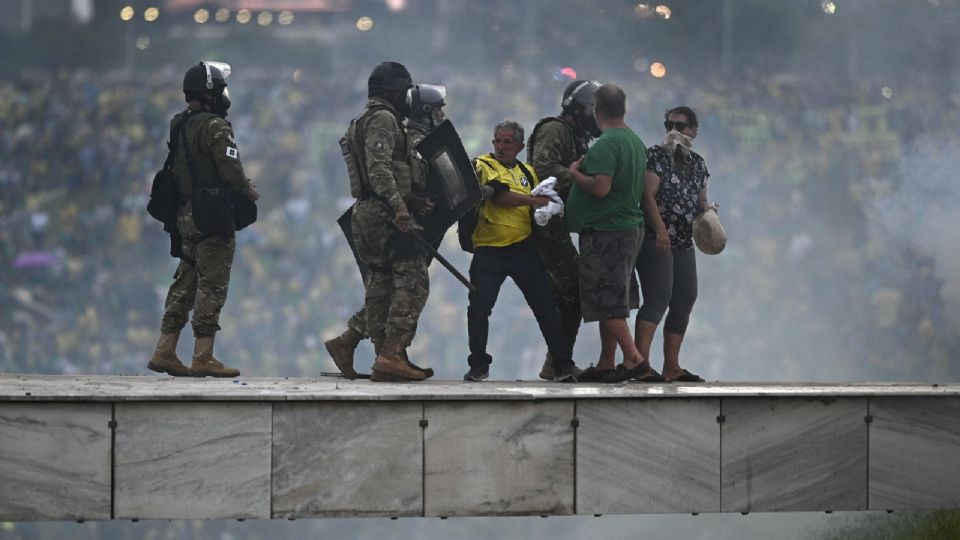 Seguidores de Jair Bolsonaro intentaron realizar un golpe de Estado
