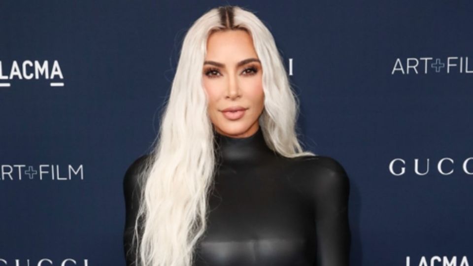 Kim Kardashian celebra su cumpleaños número 43